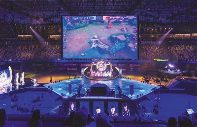 费新趋势 费新趋势