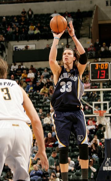 亚历山大 亚历山大